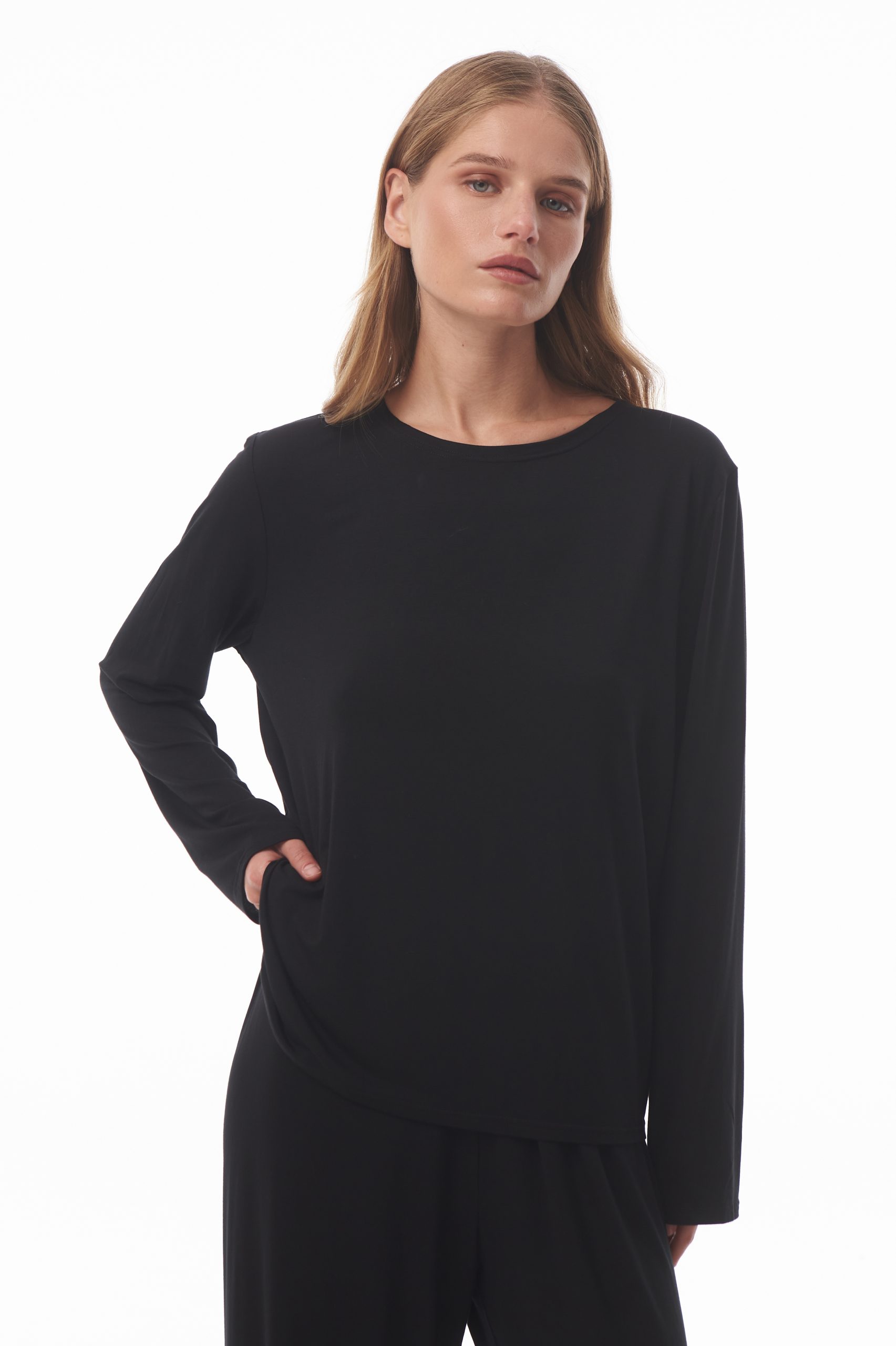 Лонгслив "Let it be" (Лонгслив "Let it be"(ЧЕРНЫЙ,ONE SIZE))