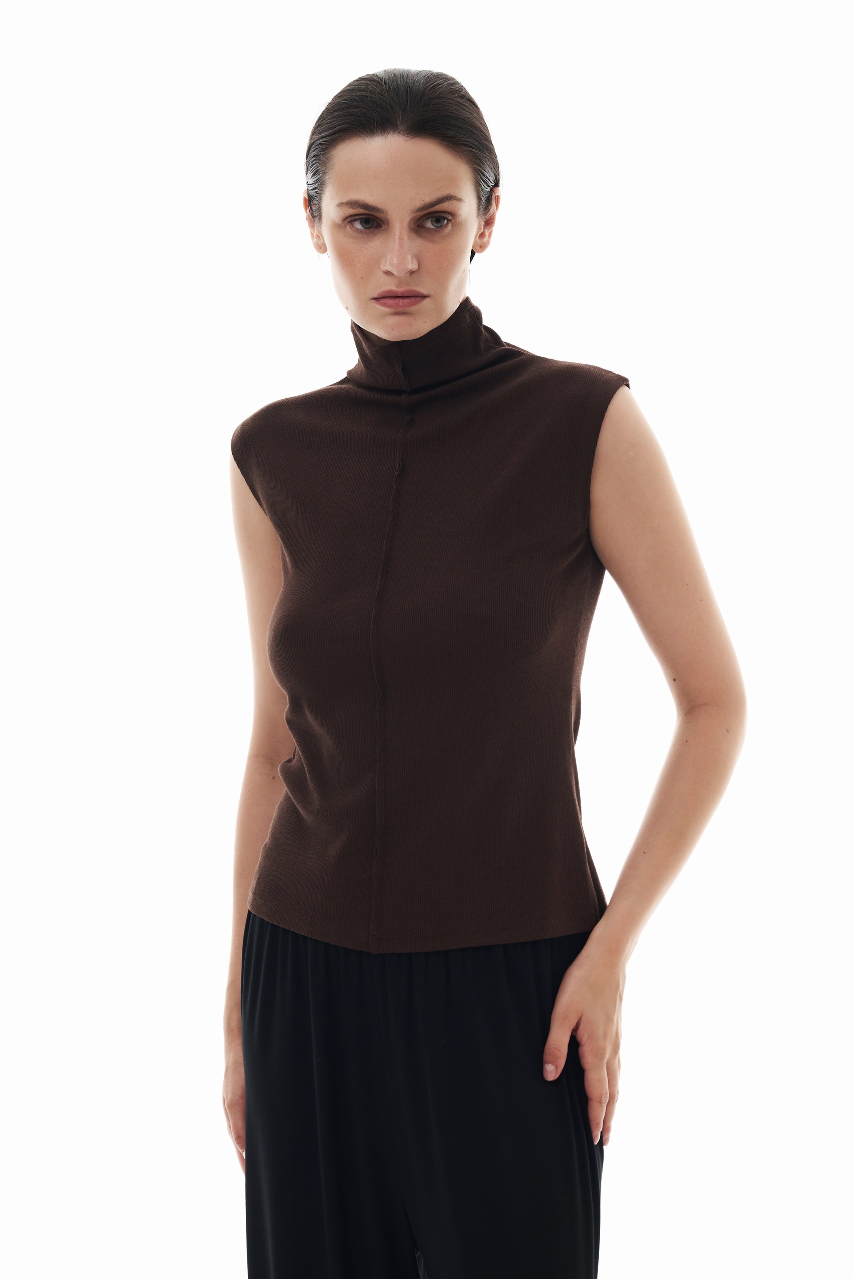 Топ "Seam" (Топ"Seam"(ШОКОЛАД,L))